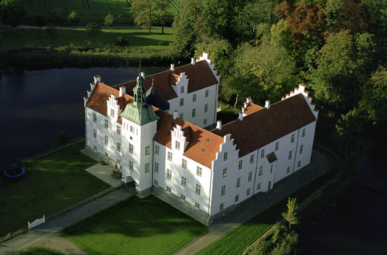 Meilgaard Slotskro, Denmark